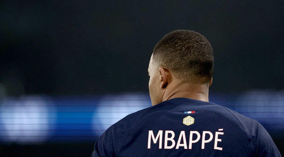 Panini Ballon D'Or 2 - Kylian Mbappé PSG - Ligue 1 2023-24 - Carte Originale Neuve